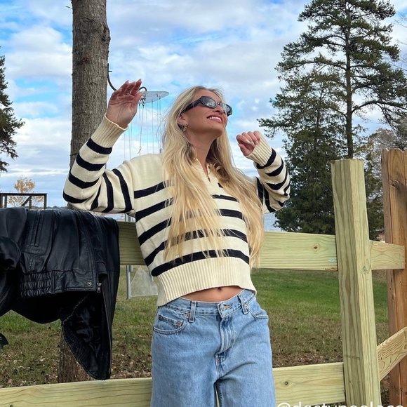 Cider Striped Collar Knit Polo Top - Picture 3 of 5